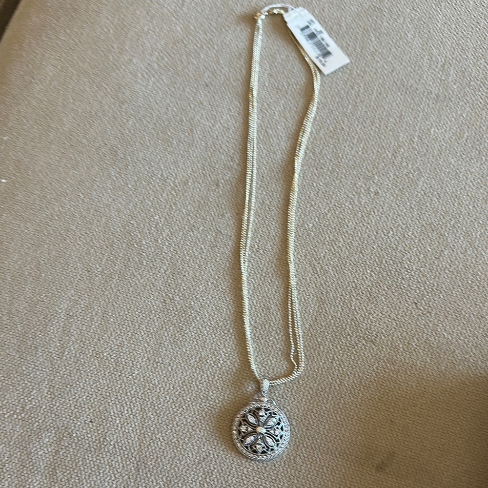 Elegant Silver Pendant with cubic zirconia Necklace